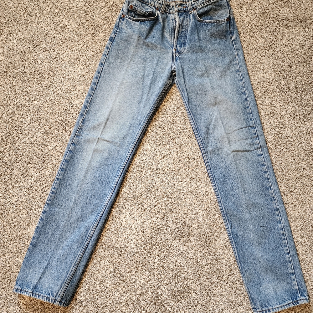 Vintage Levis Classic Light Wash Straight Leg Jeans
